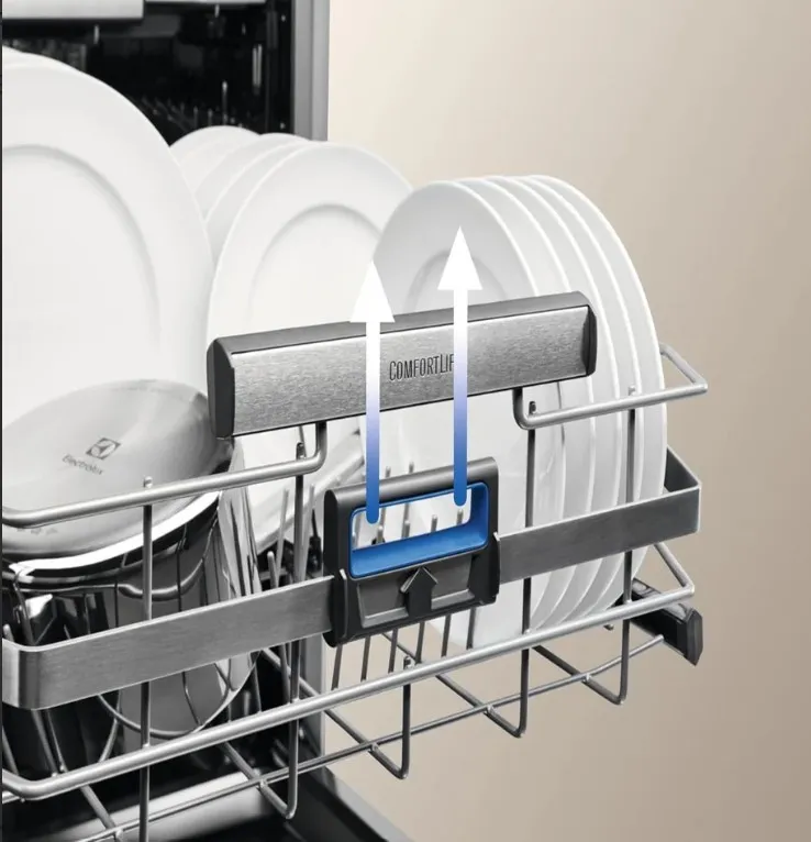 Electrolux Freestanding Dishwasher, 15 Place Settings, 8 Programs, Inverter Motor, Fully Automatic & Satellite Clean Technology, Sensor Control, Quiet & Silent, Made in Italy, Silver, ESZ89300SX 3