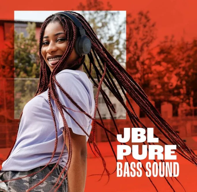 JBL Tune 520BT Wireless On-Ear Headphones JBLT520BTBLKEU 2
