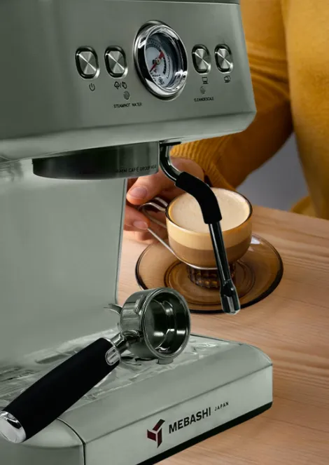 Mebashi ME-ECM2104 BLK Espresso Coffee Machine, 20 Bar, 2.2L, Stainless Steel Black 2