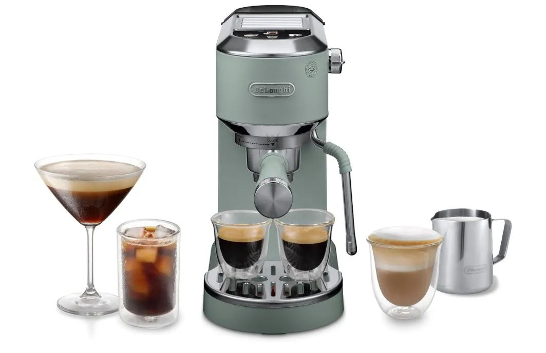 De'Longhi Dedica Duo EC890.GR, Traditional Barista Pump Machine, Espresso And Cold Brew, Manual Coffee Machine With My LatteArt Steam Wand, 15cm Wide, 2 Espresso, Touch Display, Mug up to 13cm, Green