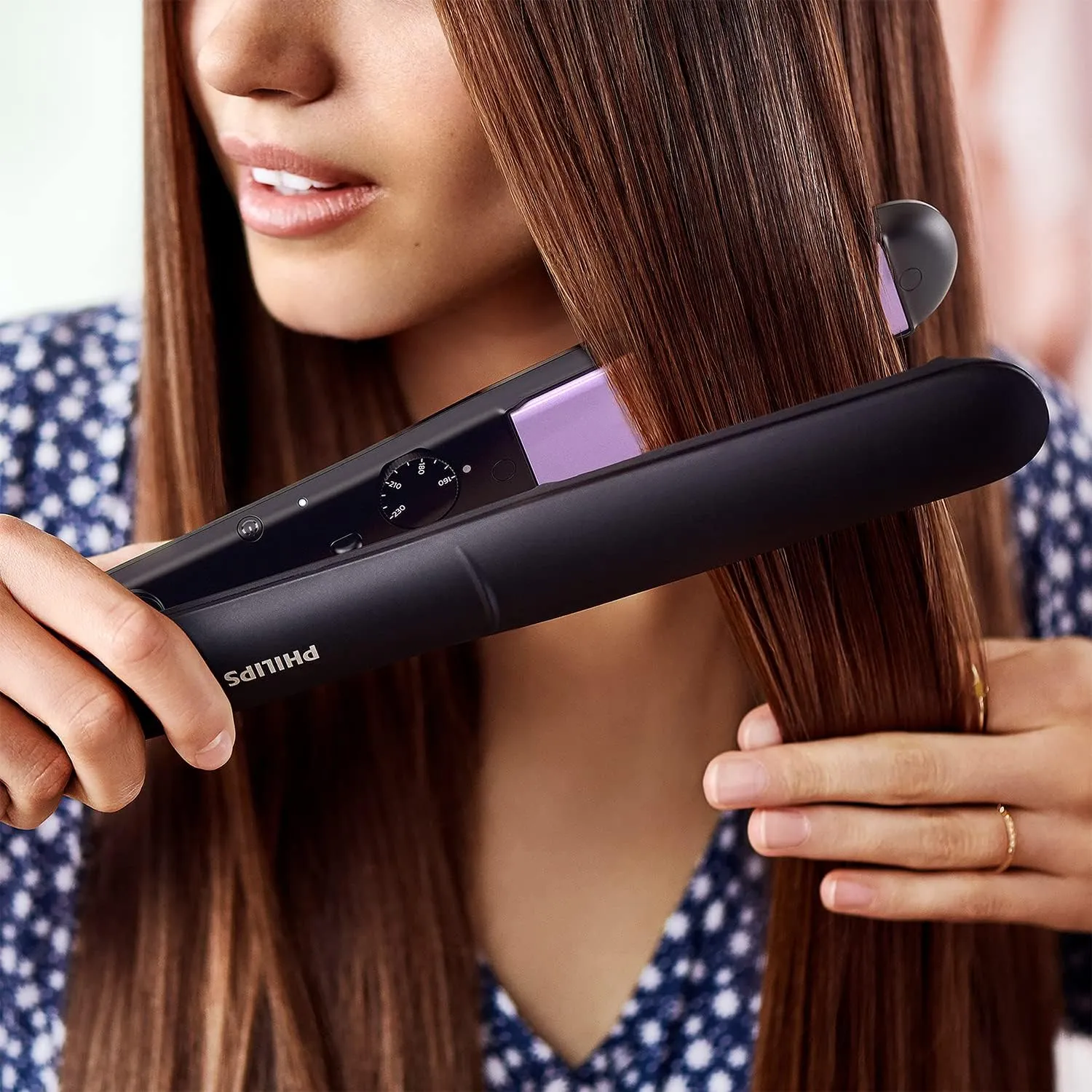 Philips StraightCare Essential ThermoProtect Straightener, ThermoProtect Technology, Keratin-infused Plates, 10 Temperature Settings, Temperature Range From 160°C up to 230°C - BHS377/00 3