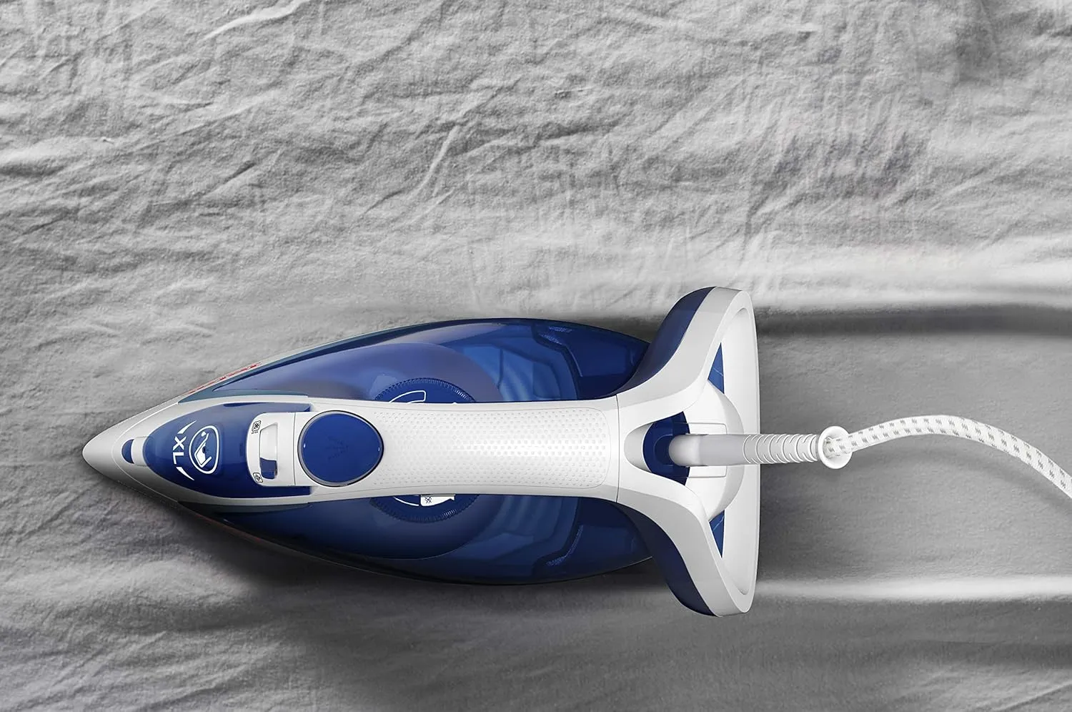 Tefal Easygliss FV5736 Steam Iron, 2500 Watt, Steam Boost 220 g/min, Tank Capacity 270 ml, Durilium Airglide Soleplate, Quick Heating Time, XL Water Tank Refill Opening, Blue/White 4