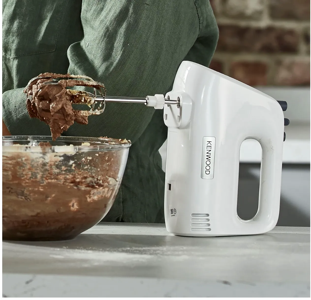 Kenwood Hand Mixer (Electric Whisk) 450W With 5 Speeds + Turbo Button, Twin Stainless Steel Kneader And Beater For Mixing, Whipping, Whisking, Kneading Hmp30.A0Wh White 4