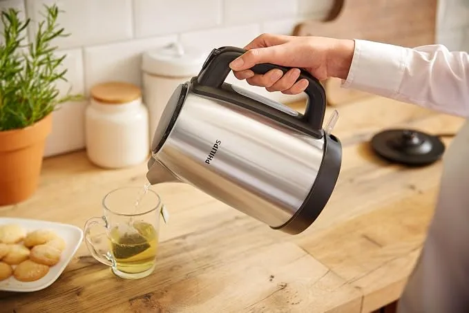 Philips Electric Kettle - 1.7L Capacity, Spring Lid, Indicator Light, Pirouette Base, Stainless Steel, - HD9350/92