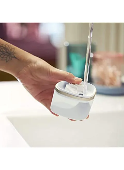 Philips Handheld Garment Steamer 3000 Series, 120ml, 1090W, STH3020/16, White 3