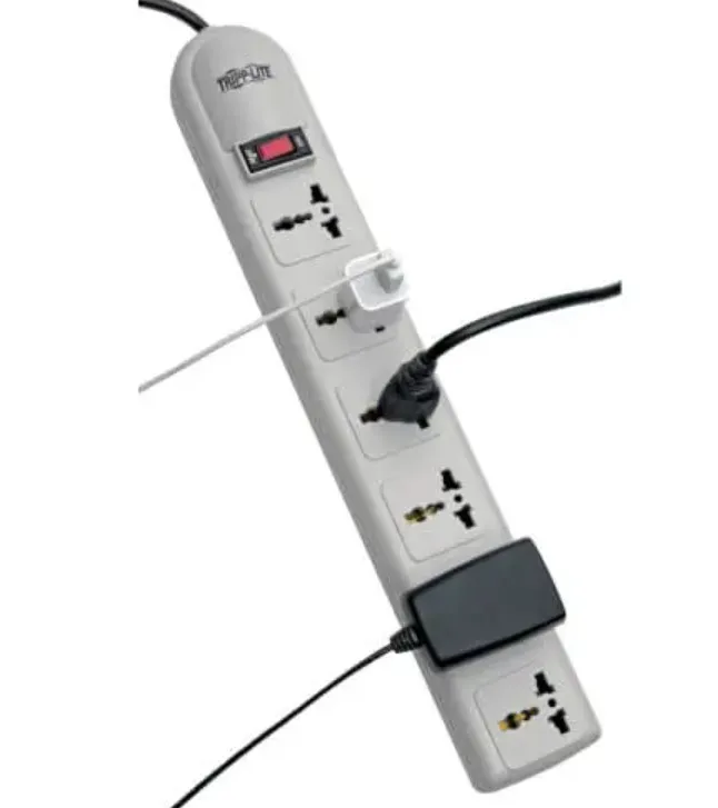 TRIPP LITE SUPER6OMNIB 6-Universal Outlet Surge Protector 1.8M Cord British Plug