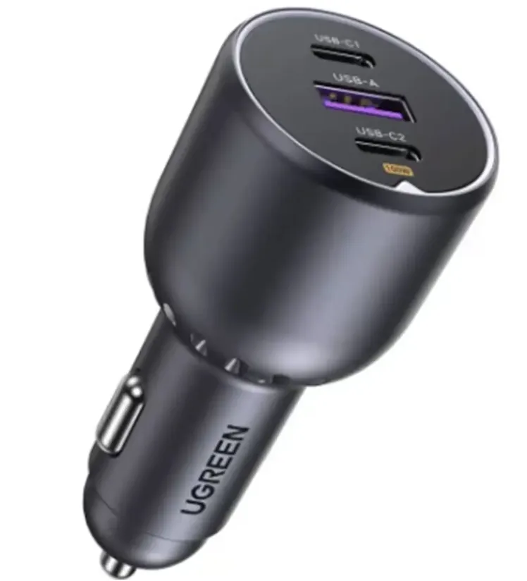 UGREEN EC705-35025 130W 3‑Port Fast Car Charger 2